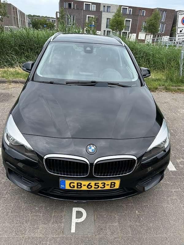 Zwart Gebruikt 2015 BMW 218 Stationwagen | € 7.700 (Super prijs) - Afbeelding 1/4