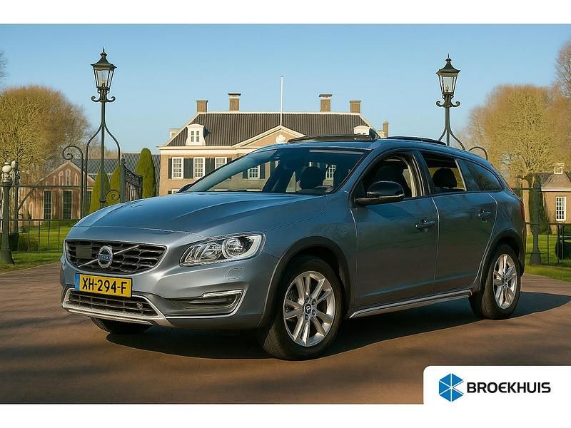 Blauw Gebruikt 2019 Volvo V60 CC Stationwagen | € 26.900 (Super prijs) - Afbeelding 1/3