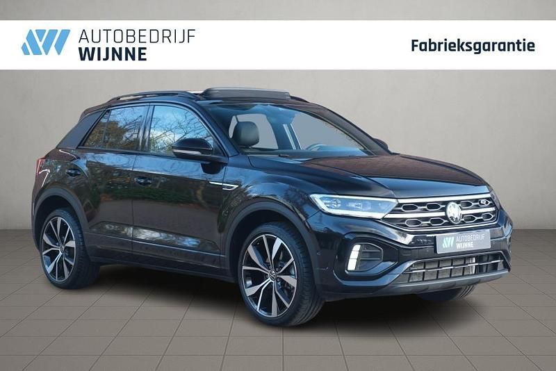 Zwart Gebruikt 2025 VW T-Roc Black Edition SUV | € 39.940 (Duur) - Afbeelding 1/4
