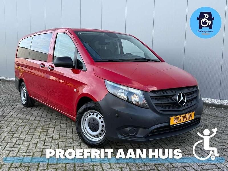 Rood Gebruikt 2020 Mercedes Vito Van | € 48.719 - Afbeelding 1/3