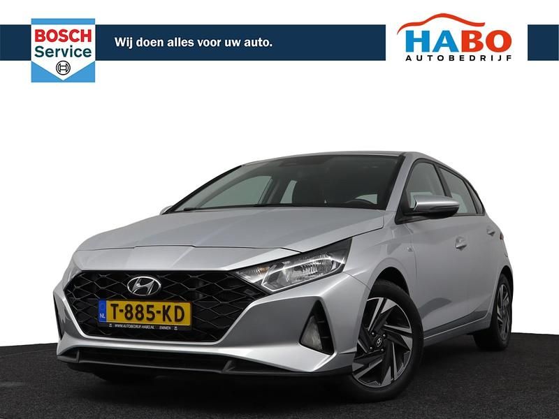 Grijs Occasion 2024 Hyundai i20 Comfort Hatchback | € 15.745 (Super prijs) - Afbeelding 1/4