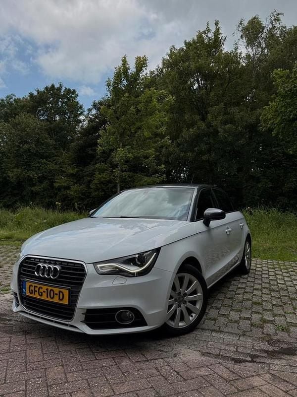 Gebruikt 2013 Audi A1 Sportback Hatchback | € 10.999 (Iets duurder) - Afbeelding 1/4