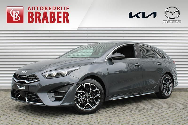 Occasion Kia ProCeed GT-Line 141 PK (103 kW) 2024 Grijs, metallic lak Hatchback