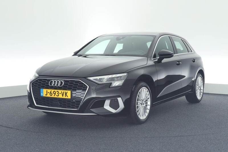 Zwart Gebruikt 2020 Audi A3 Sportback Hatchback | € 26.449 (Goede deal) - Afbeelding 1/4