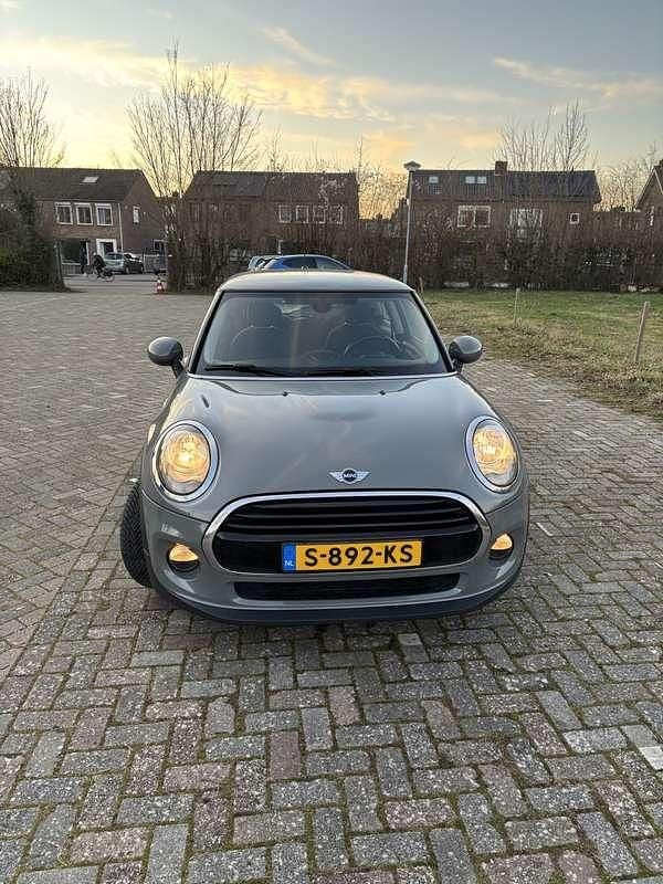 Occasion Mini Cooper Salt 136 PK (100 kW) 2017 Grijs Hatchback