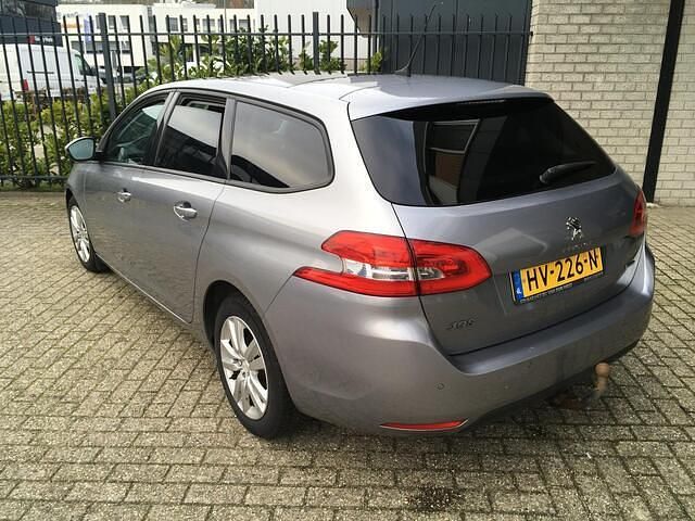 Occasion Peugeot 308 SW 120 PK (88 kW) 2015 Grijs (metallic) Stationwagen