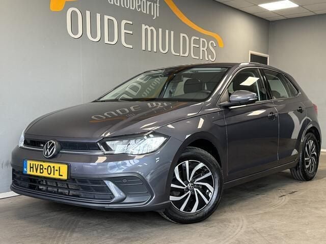 Grijs Gebruikt 2022 VW Polo Business Hatchback | € 19.950 (Eerlijke prijs) - Afbeelding 1/4