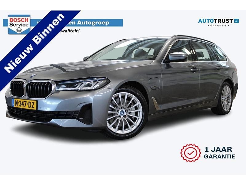 Grijs Occasion 2021 BMW 530 Stationwagen | € 32.950 (Goede deal) - Afbeelding 1/4