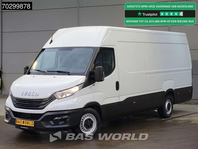 Wit Gebruikt 2023 Iveco Daily Van | € 23.900 (Goede deal) - Afbeelding 1/3