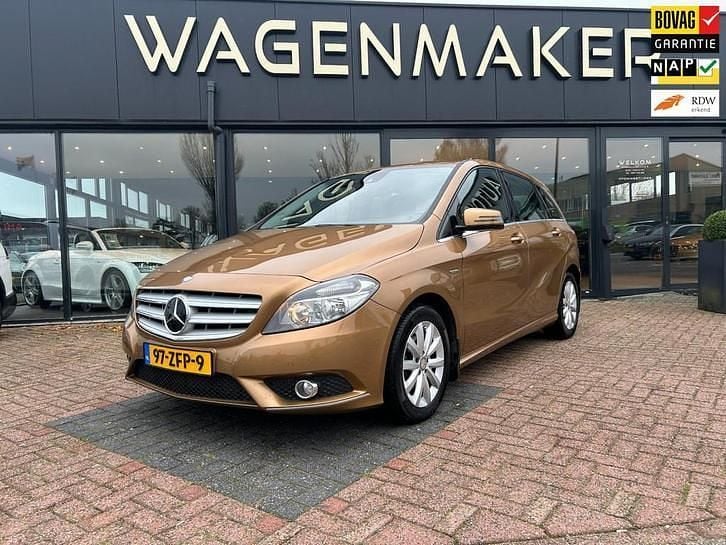 Occasion Mercedes B180 122 PK (89 kW) 2012 Beige MPV