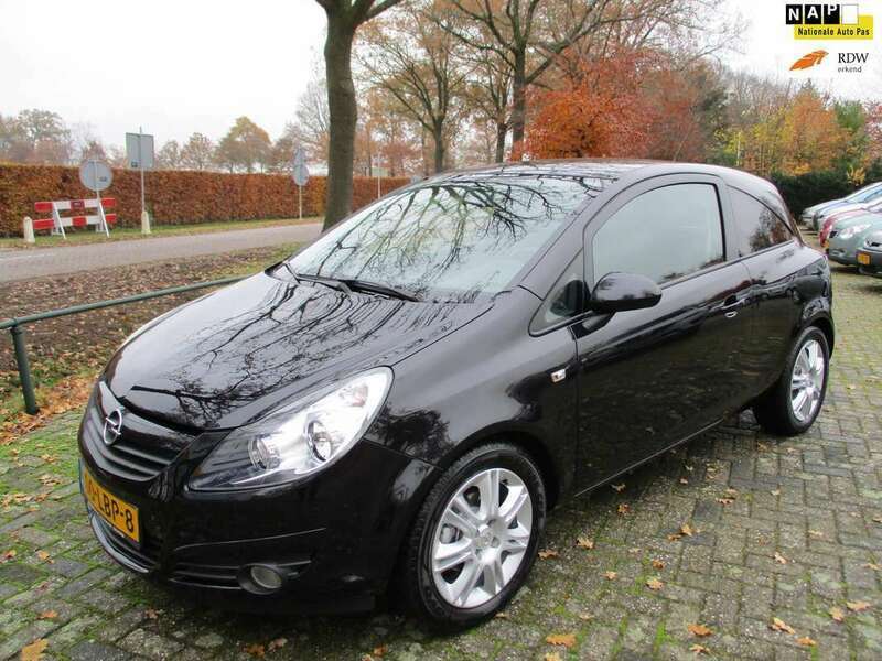 Meer Kers Renderen Verkocht Opel Corsa 1.4-16V Color Edit. - occassions te koop