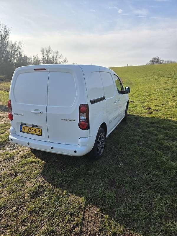 Occasion Peugeot Partner 75 PK (55 kW) 2018 Wit MPV