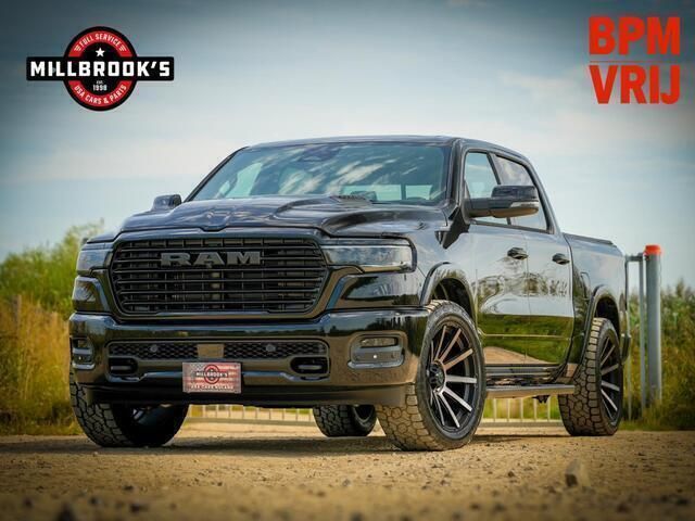 Zwart Nieuw 2024 Dodge Ram Pickup | € 79.950 (Goede deal) - Afbeelding 1/4