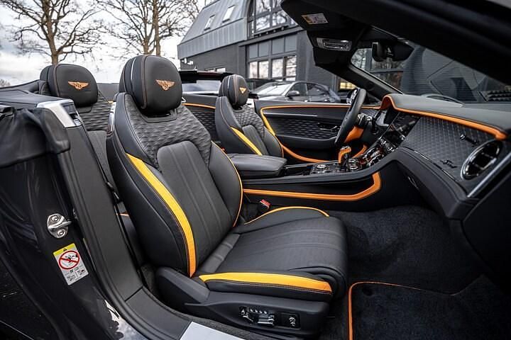 Occasion Bentley Continental Mulliner 780 PK (573 kW) 2025 Grijs Cabriolet