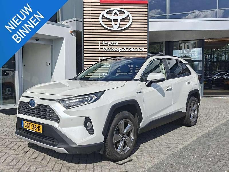Wit Gebruikt 2020 Toyota RAV4 Hybrid Executive SUV | € 36.900 (Eerlijke prijs) - Afbeelding 1/4