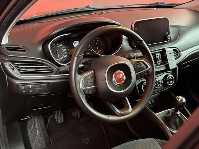 Occasion Fiat Tipo Business 120 PK (88 kW) 2017 Grijs Stationwagen