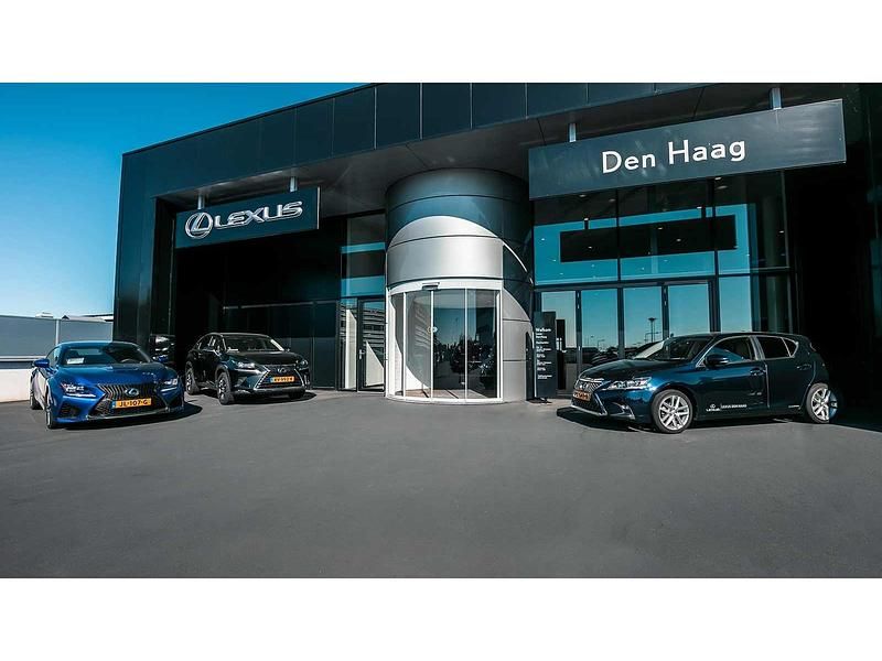 Occasion Lexus UX Business Edition 184 PK (135 kW) 2019 Wit SUV