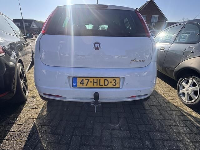 Occasion Fiat Grande Punto Lusso 77 PK (56 kW) 2009 Wit Hatchback