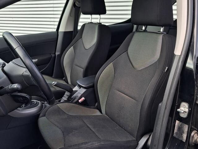 Occasion Peugeot 308 120 PK (88 kW) 2011 Zwart (metallic) Hatchback