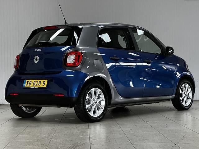 Occasion Smart ForFour 71 PK (52 kW) 2018 Blauw Hatchback