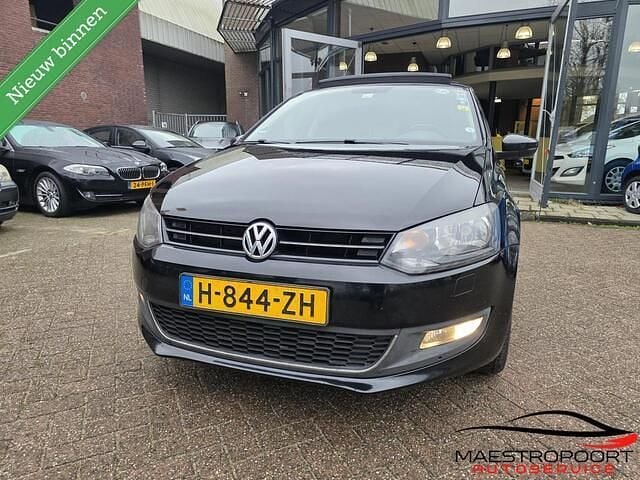 Zwart Gebruikt 2012 VW Polo Hatchback | € 3.850 - Afbeelding 1/4