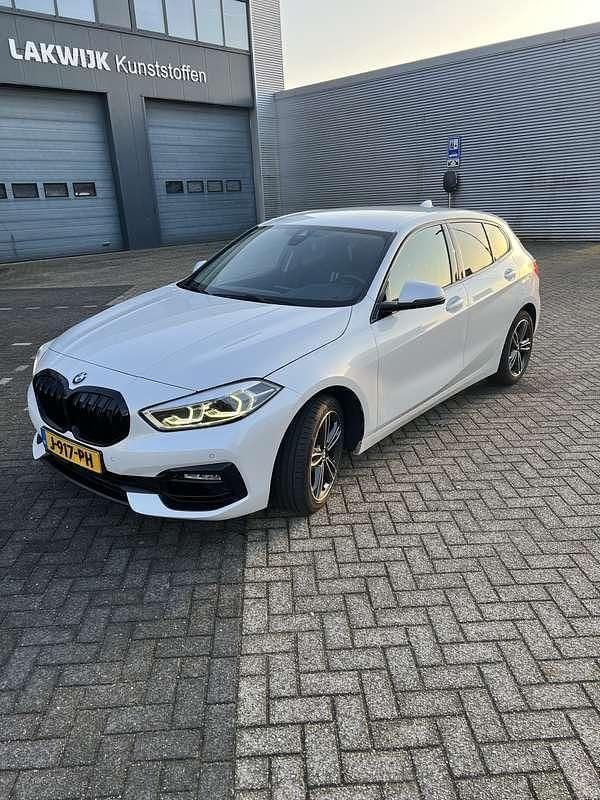 Occasion BMW 118 Sport Line 140 PK (102 kW) 2020 Hatchback
