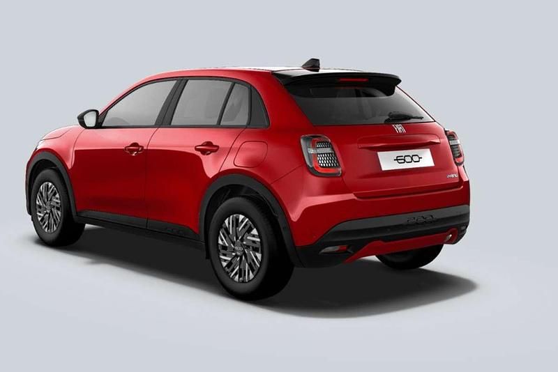 Nieuw Fiat 600 Pop 110 PK (80 kW) 2025 Rood SUV