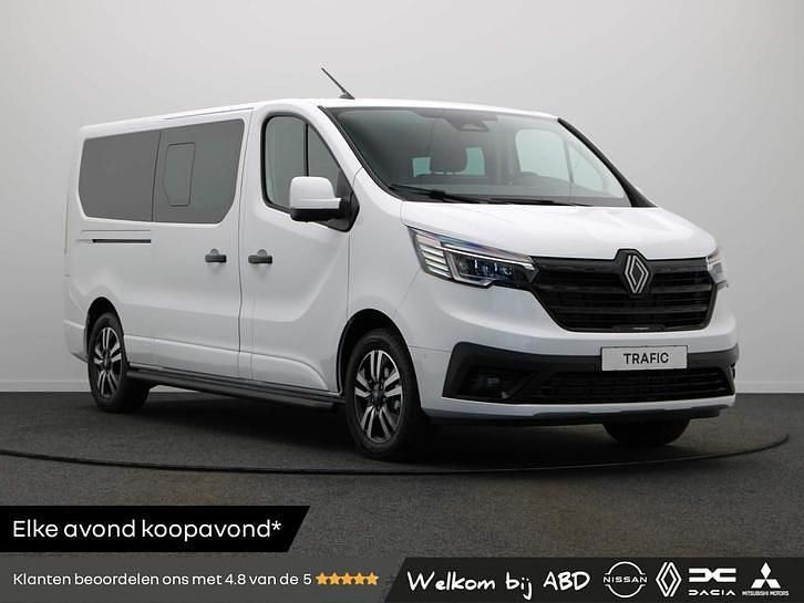 Blanc glacier Occasion 2024 Renault Trafic MPV | € 35.945 (Super prijs) - Afbeelding 1/3