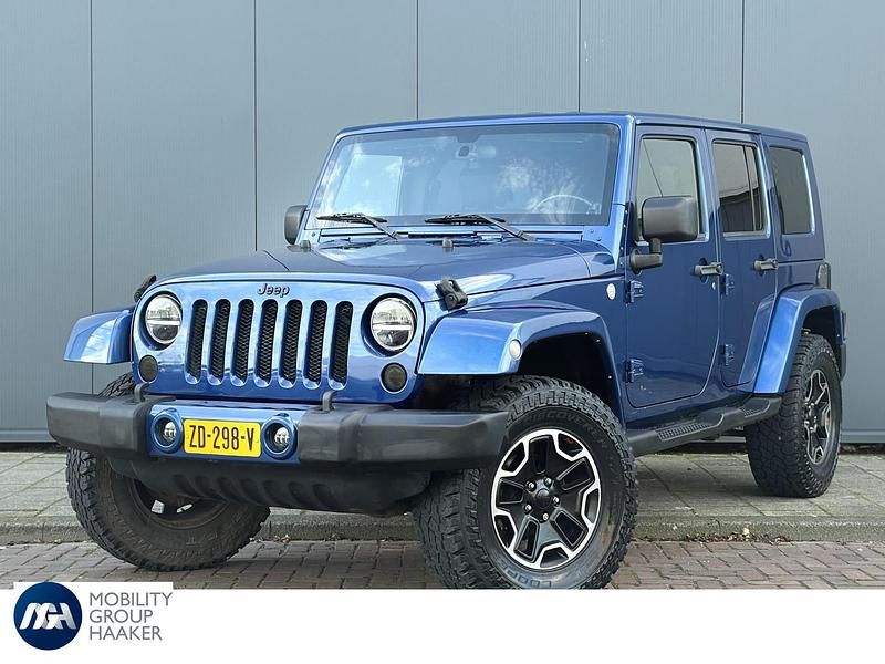 Blauw Gebruikt 2010 Jeep Wrangler Unlimited SUV | € 28.900 - Afbeelding 1/4