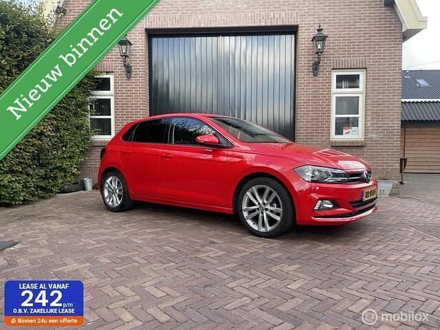 Rood Gebruikt 2018 VW Polo Highline Hatchback | € 14.950 - Afbeelding 1/4