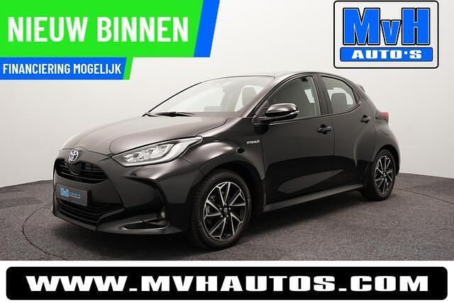 Zwart Gebruikt 2021 Toyota Yaris Business Edition Hatchback | € 18.499 (Eerlijke prijs) - Afbeelding 1/4
