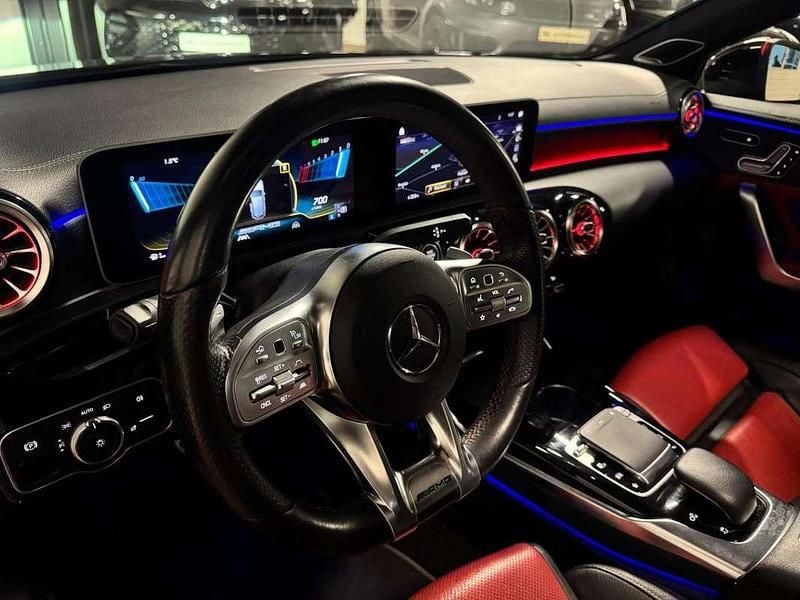 Occasion Mercedes A35 AMG AMG 306 PK (225 kW) 2019 Zwart Hatchback