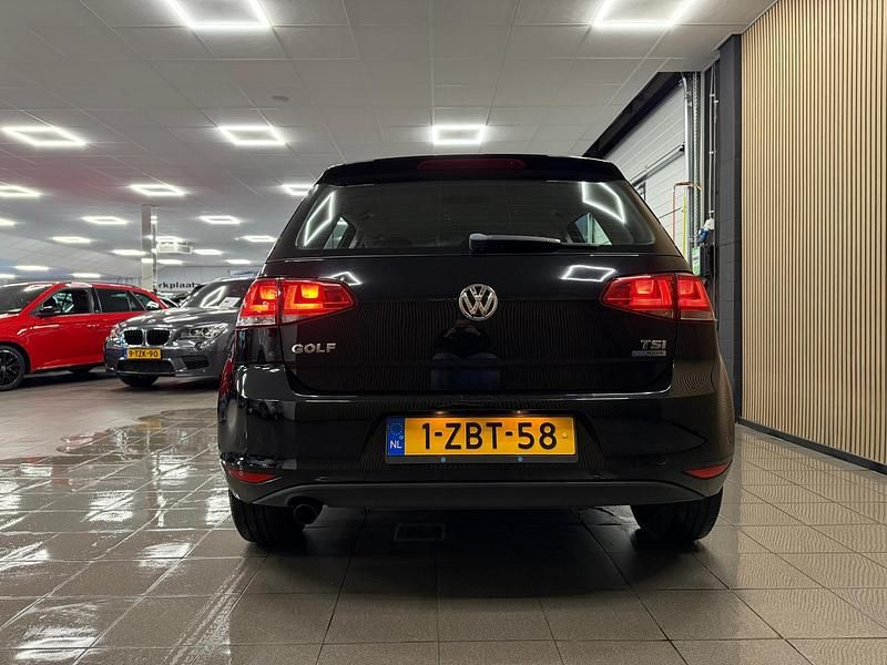 Occasion VW Golf VII Trendline 2014 Zwart Hatchback