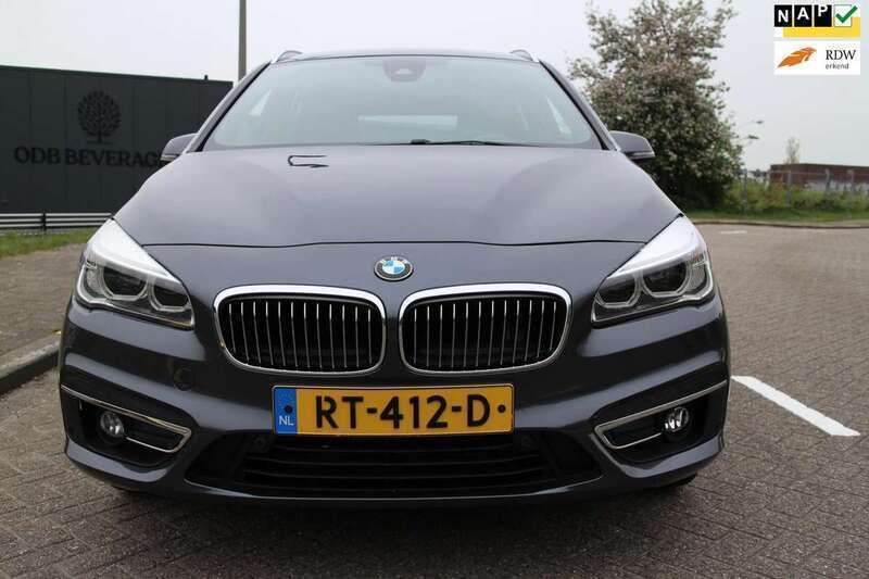 Grijs Gebruikt 2018 BMW 218 Gran Tourer MPV | € 14.950 (Goede deal) - Afbeelding 1/4