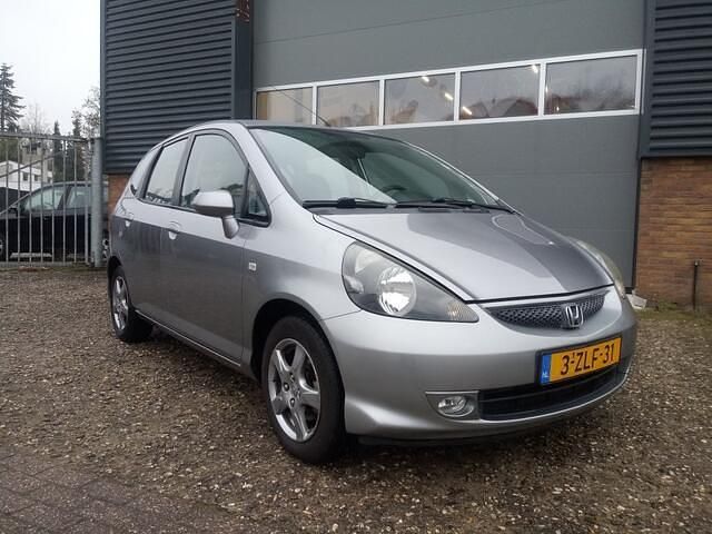 Occasion Honda Jazz 77 PK (56 kW) 2008 Grijs Hatchback