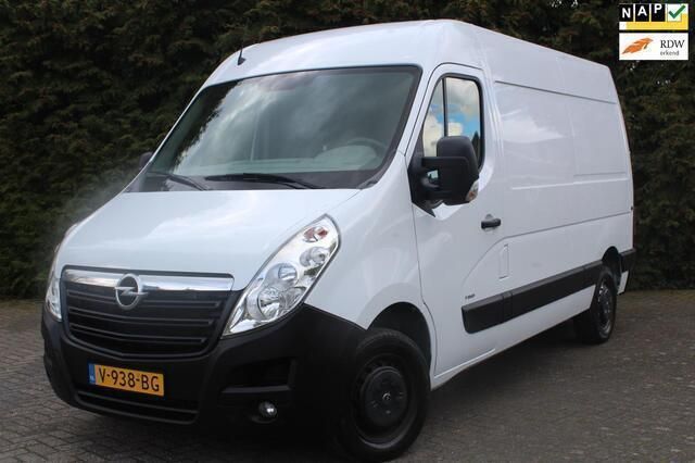 Wit Gebruikt 2016 Opel Movano Van | € 6.995 (Eerlijke prijs) - Afbeelding 1/4