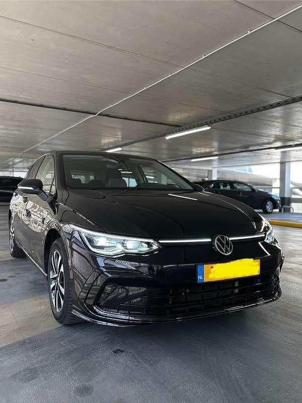 Occasion 2020 VW Golf VII Style Stationwagen | € 22.000 (Eerlijke prijs) - Afbeelding 1/4