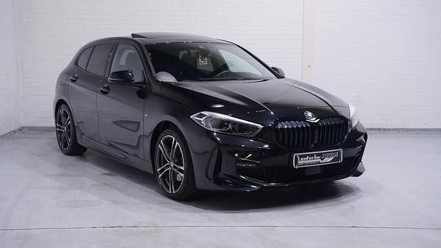 Occasion BMW 118 M Sport 136 PK (100 kW) 2021 Zwart Hatchback