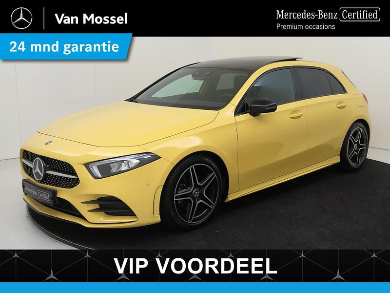 Geel Gebruikt 2020 Mercedes A180 Business Hatchback | € 25.945 (Eerlijke prijs) - Afbeelding 1/4