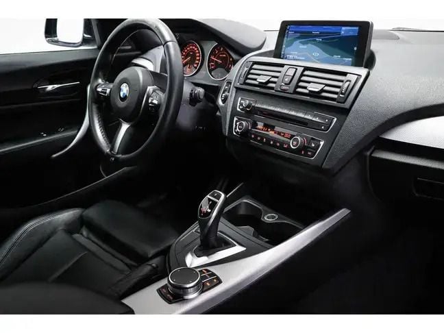 Occasion BMW M235 Executive 327 PK (240 kW) 2014 Zwart, metallic lak Coupé