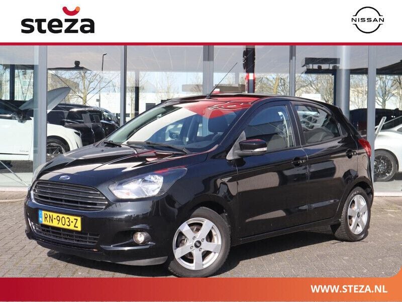 Zwart Gebruikt 2018 Ford Ka Plus Trend Hatchback | € 8.449 (Eerlijke prijs) - Afbeelding 1/4