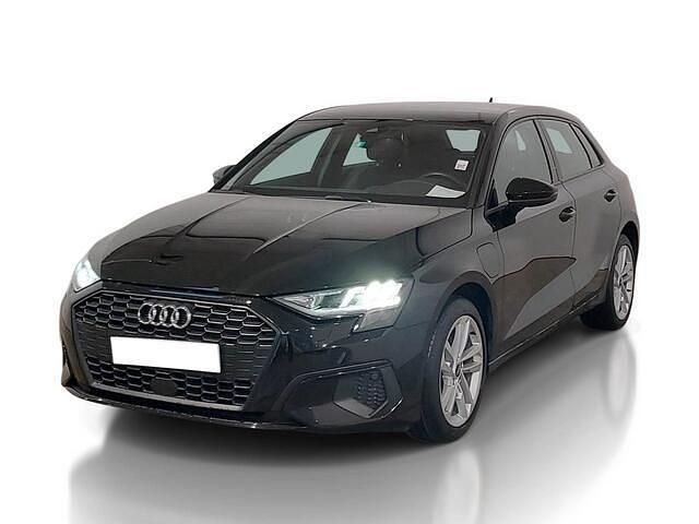 Zwart Occasion 2022 Audi A3 Sportback Advanced Hatchback | € 18.750 - Afbeelding 1/4