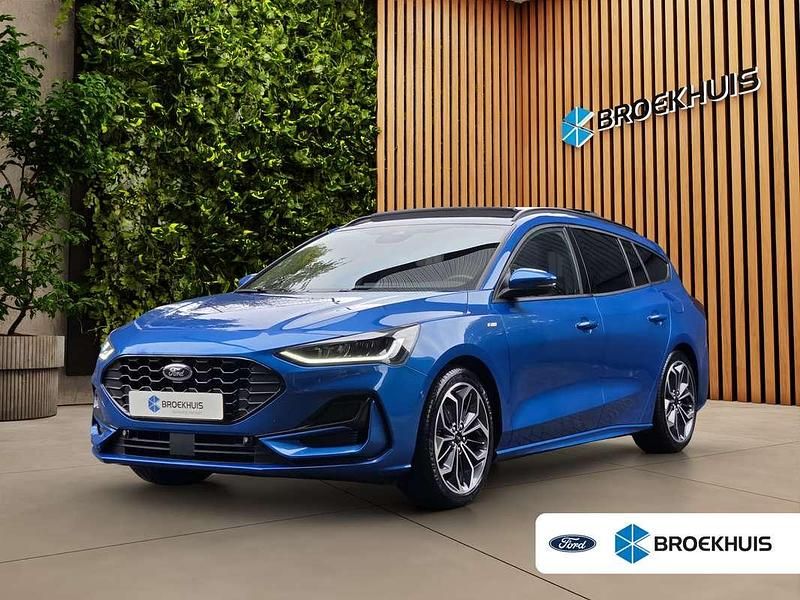 Blauw Gebruikt 2024 Ford Focus ST-Line X Stationwagen | € 27.750 (Duur) - Afbeelding 1/4