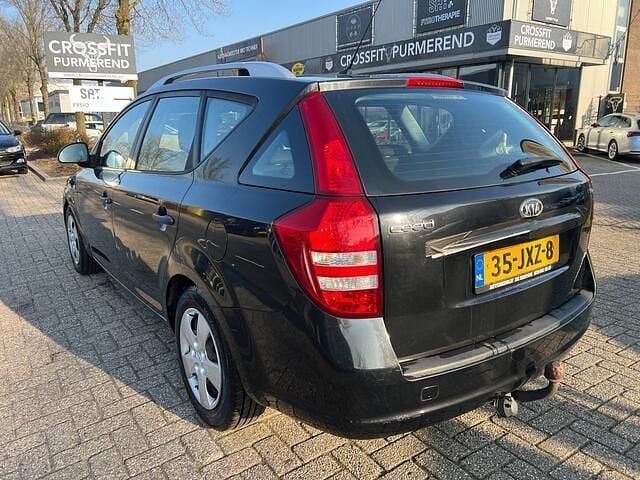 Occasion Kia Ceed 109 PK (80 kW) 2009 Zwart Hatchback