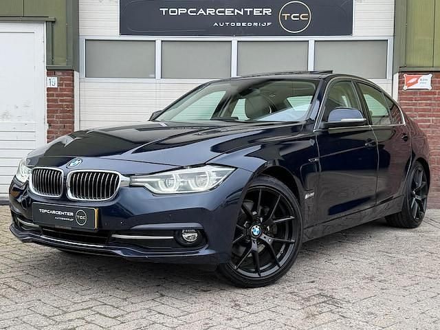 Occasion BMW 330e Luxury Line 184 PK (135 kW) 2016 Blauw Sedan