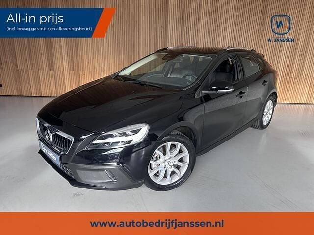 Zwart Gebruikt 2017 Volvo V40 CC Stationwagen | € 16.950 (Eerlijke prijs) - Afbeelding 1/4