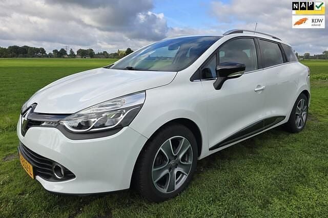 Wit Gebruikt 2016 Renault Clio GrandTour Night&Day Stationwagen | € 8.850 (Goede deal) - Afbeelding 1/4