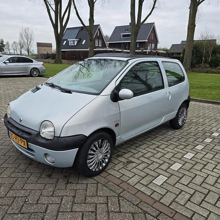 Gebruikt 2001 Renault Twingo Hatchback | € 1.249 (Eerlijke prijs) - Afbeelding 1/4