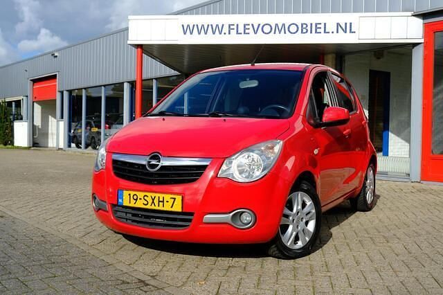 Rood Gebruikt 2012 Opel Agila Edition Hatchback | € 3.950 (Eerlijke prijs) - Afbeelding 1/4