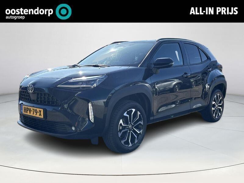 Zwart Gebruikt 2024 Toyota Yaris Cross SUV | € 31.945 (Iets duurder) - Afbeelding 1/4